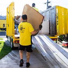Best Retail Junk Removal  in Covington, KY